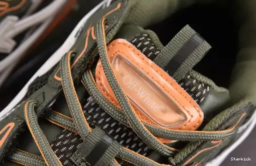 OFF-WHITE Back Right Be 0616